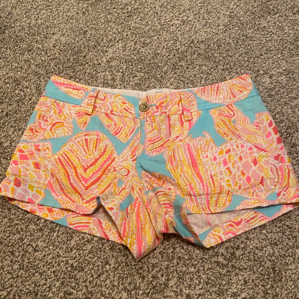 Lilly Pulitzer Walsh short